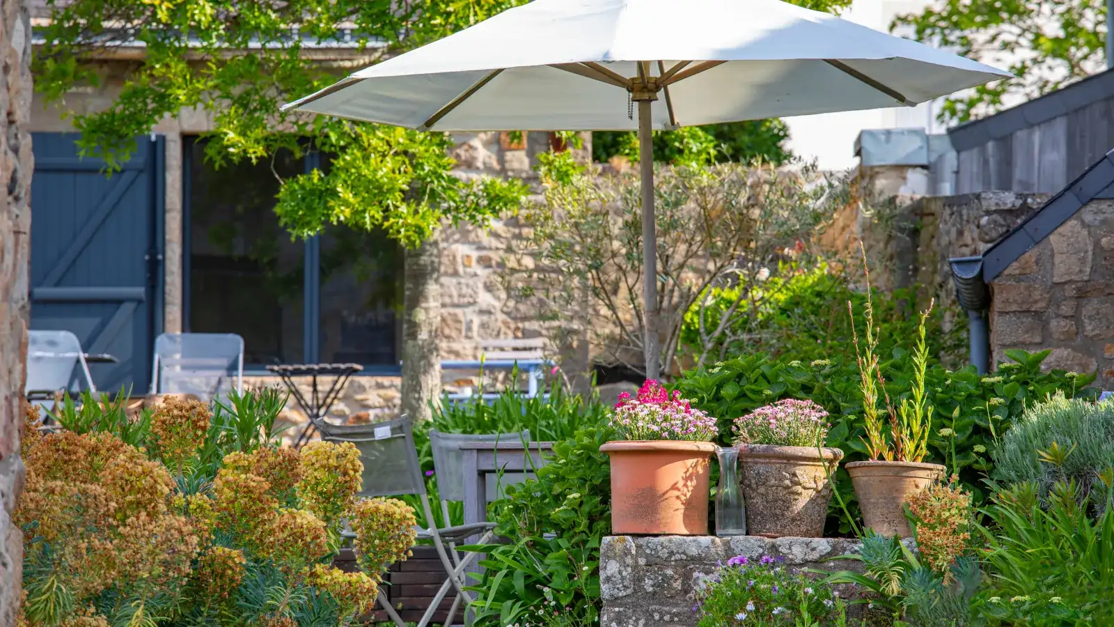 Permaflora paysagiste : conception de jardins durables et faciles d'entretien (plans, croquis, palette végétale, coaching) à Basse Goulaine, Nantes, Vertou